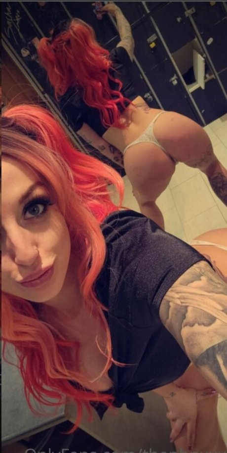 Thephnxxx heiße fotos