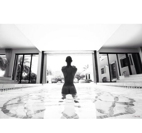 Nicole Mejia model nackte bild