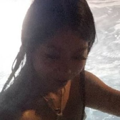 mangobbyy porno nacktheit bild