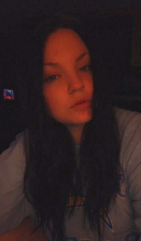 reefercheefer21 nackt kunst bild