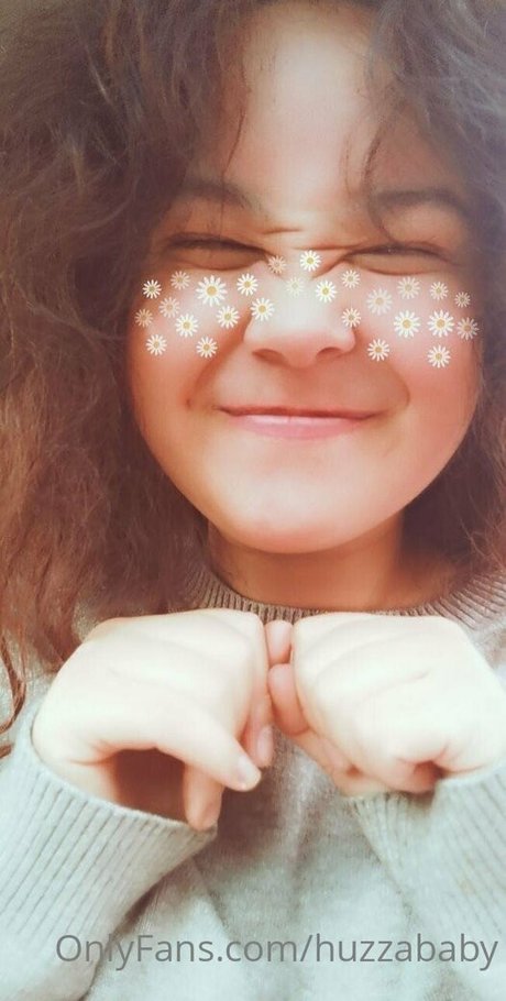 huzzababy schauspielerin heiße galerie