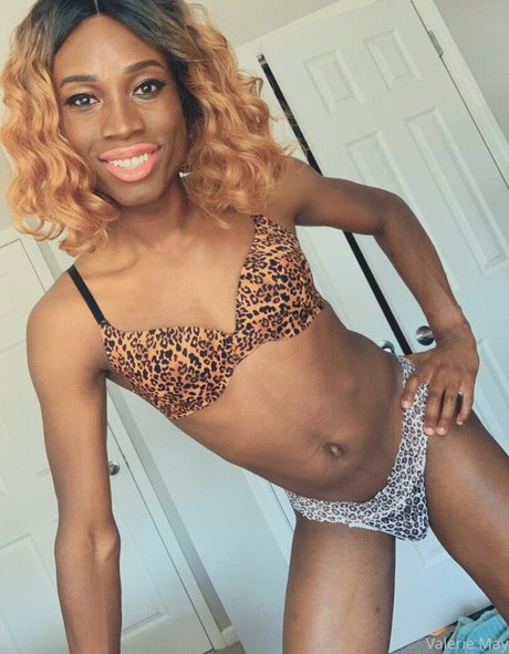 Itsvaleriemay xxx bild