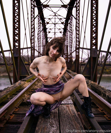 anony mousie kostenlose akt galerien