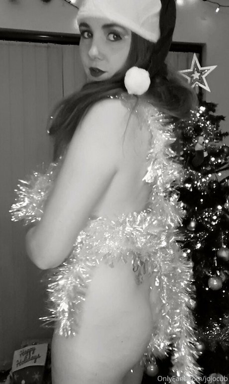 Jojocub erwachsene nackt archiv