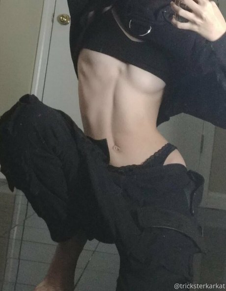 Tricksterkarkat hübsche nackt bilder