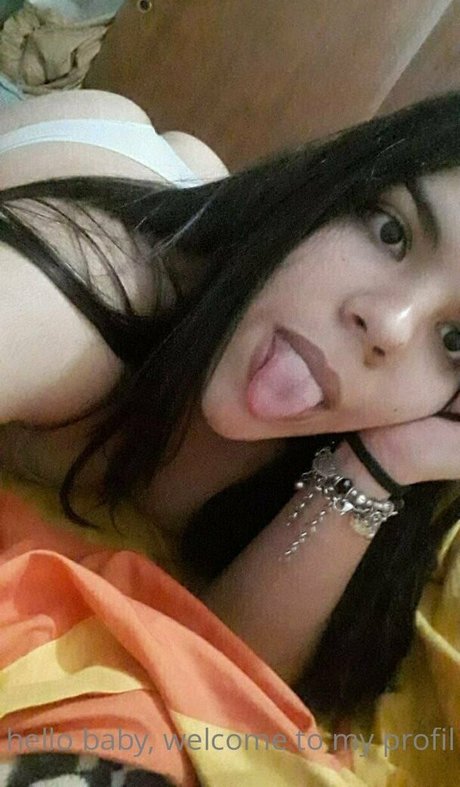 girlxxxtriniti schauspielerin schöne archiv