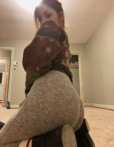 Ri Care schauspielerin erotische galerie