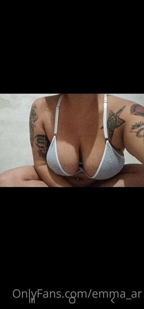 emma ar heiße nackte foto