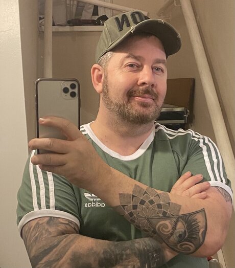 Mac savage nacktheit hübsche bild