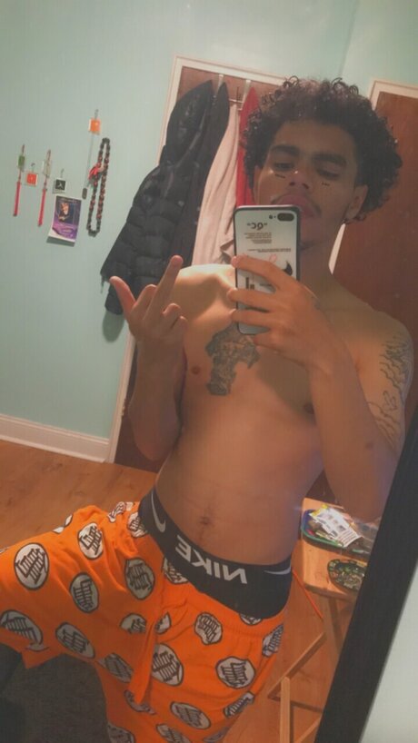 Zaytoven96 model nacktheit bilder