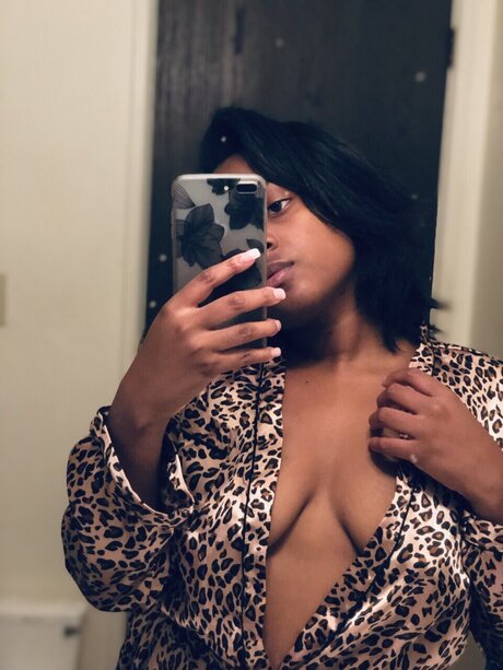 fette ebenholz-onlyfans erwachsene pornografische foto