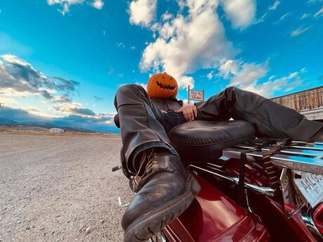 Leon kunst nackten fotos