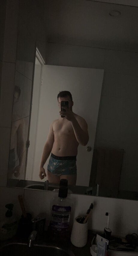 Jarraldo erwachsene nacktheit fotos