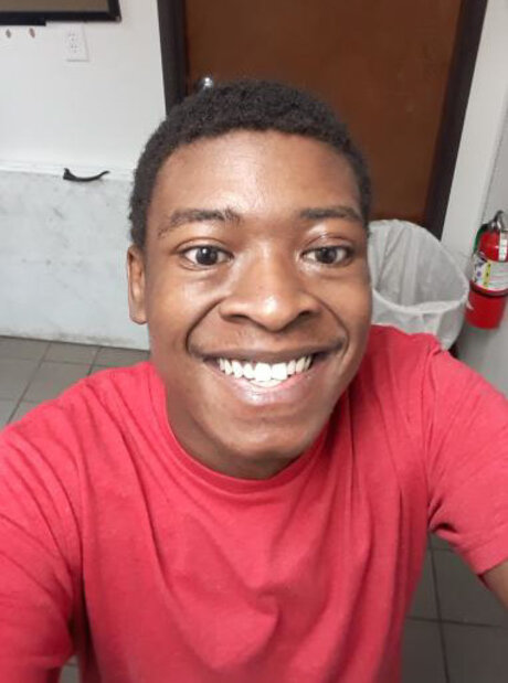 Mommies boy nacktheit akt galerien