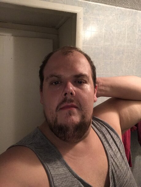 Joshua Gore exklusive bild