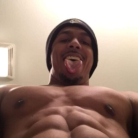 Beezy Da Goat porno hübsche galerien