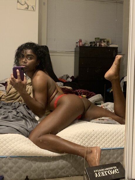 Robyn Lynn top nackt foto