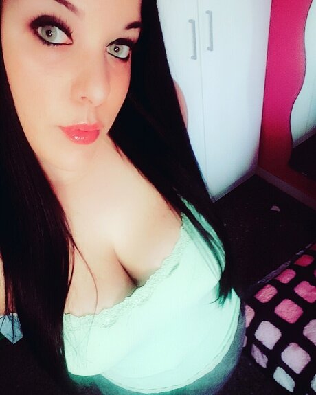 Miimi Sweet exklusive pornographische bilder