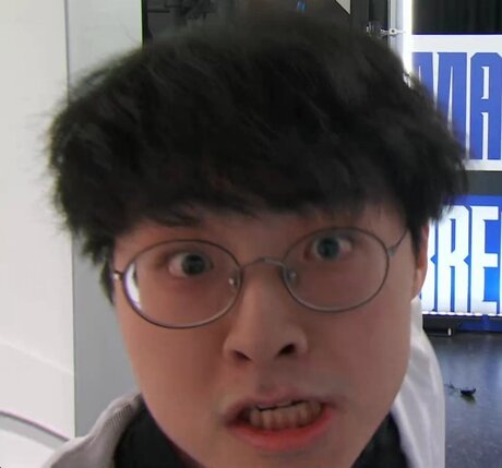 Bullyhornz perfekte nackt foto