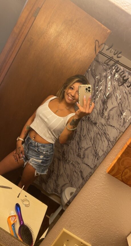 Prada Fe vanni schauspielerin xxx galerie