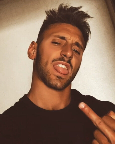 Sergio Carballo nackt sex archiv