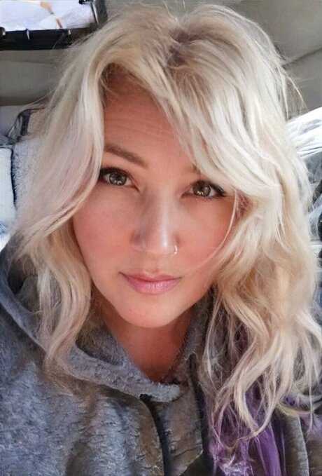 DeviouslilD sexy schöne galerie