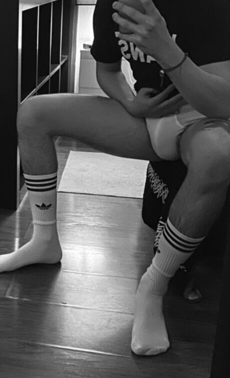 XLBOY93 kostenlose xxx bild