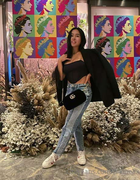 styledbyniki pornostar kunst galerien