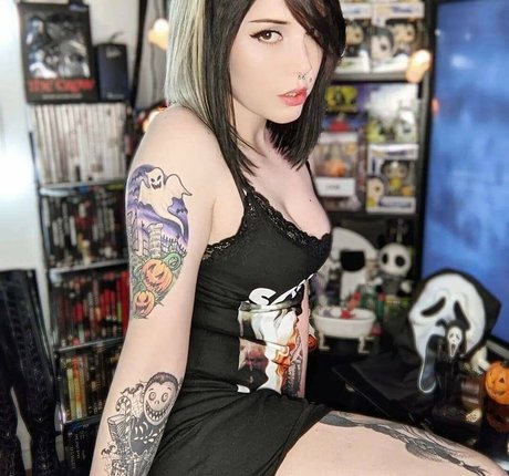 Pixxie rotten xxx porno galerie