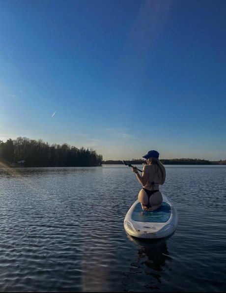 haileyyfriz xxx heiße bild