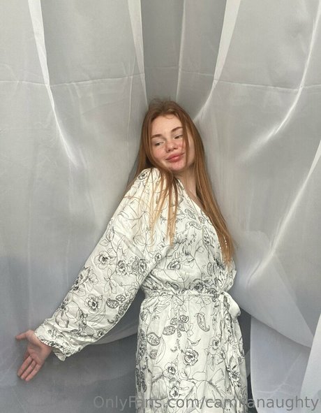 camilanaughty nackten pornostar bild