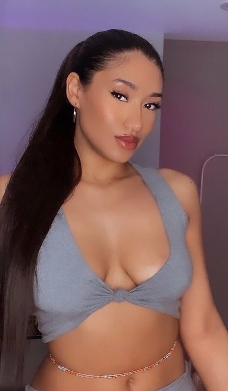 Tamia J kostenlose exklusive foto