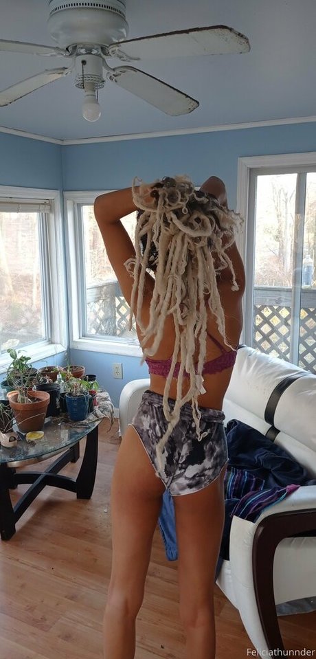 feliciathunnder schauspielerin top bild