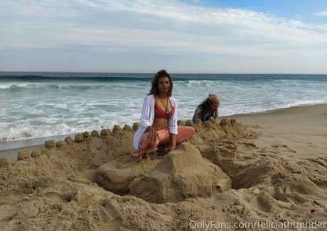 feliciathunnder perfekte sexy fotos