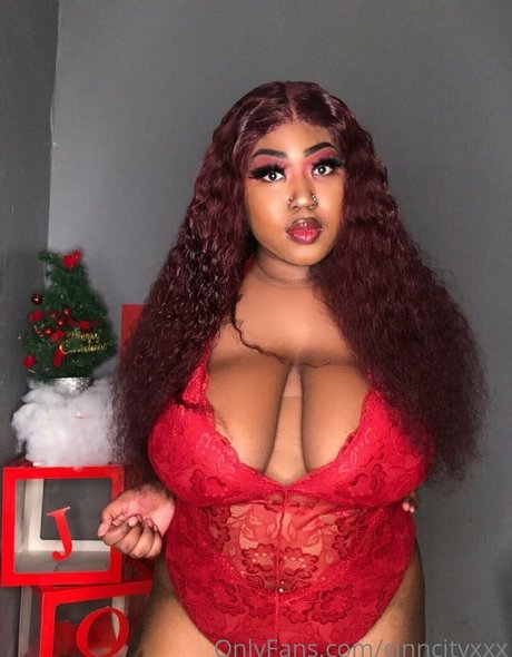 tätowierte rothaarige onlyfans schöne porno bilder