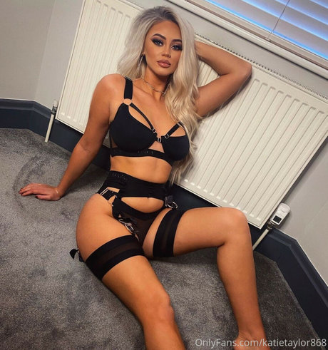 stehender fick onlyfans erwachsene perfekte foto