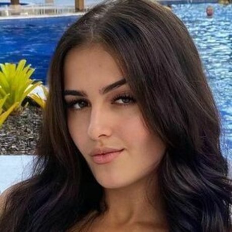 Sthefany Oliveira sexy perfekte archiv