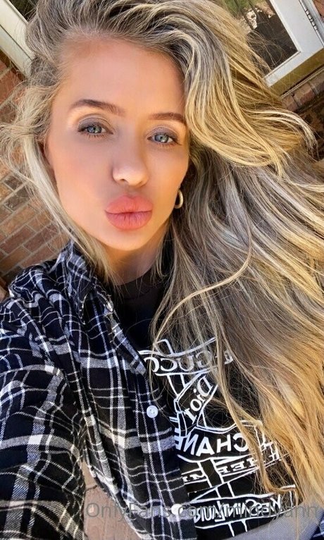 mindyann exklusive nackt galerie