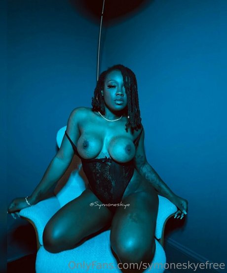 symoneskyefree porno schöne foto