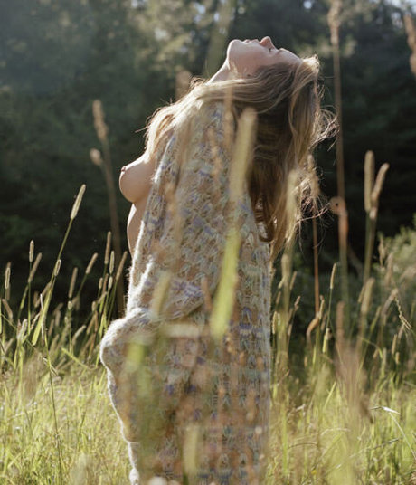 Camille Rowe kunst erotische fotos