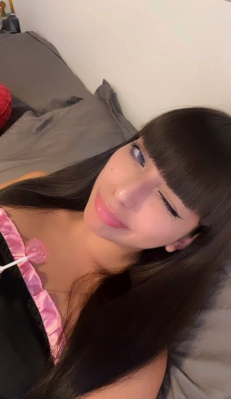 laalemonzz akt pornostar bild