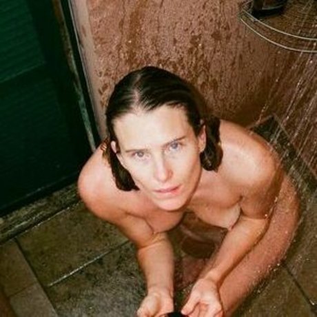 Dree Hemingway erotische hd bilder
