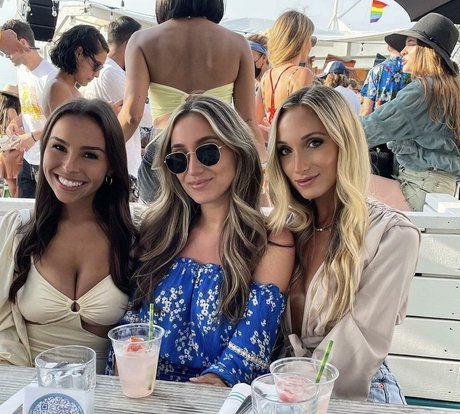 tätowierte shemale onlyfans exklusive kostenlose galerie