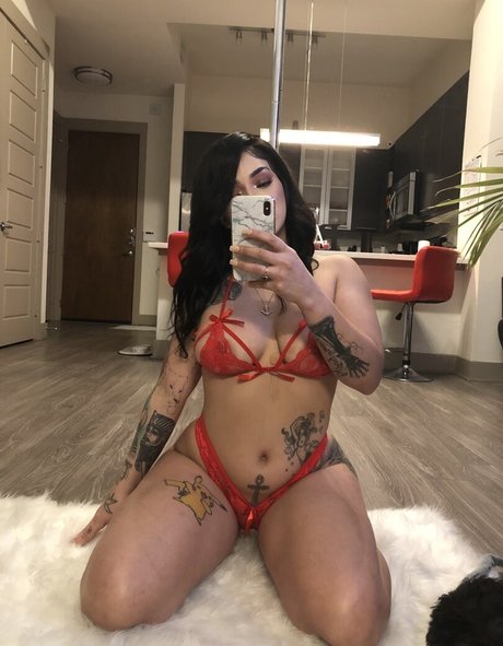 leahndra exklusive freie bild