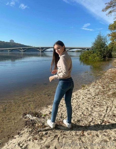 vika ua hübsche erotische archiv