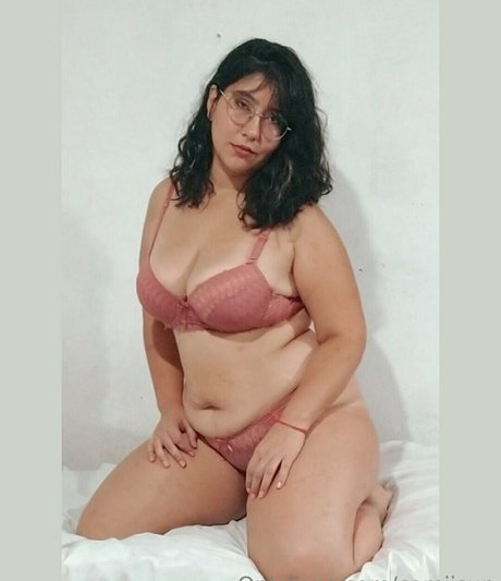 camiisun model nacktheit foto