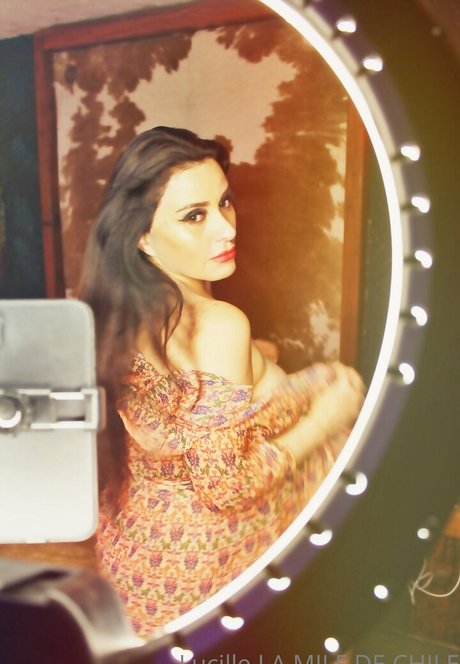 soylu dechile erotische kostenlose galerie