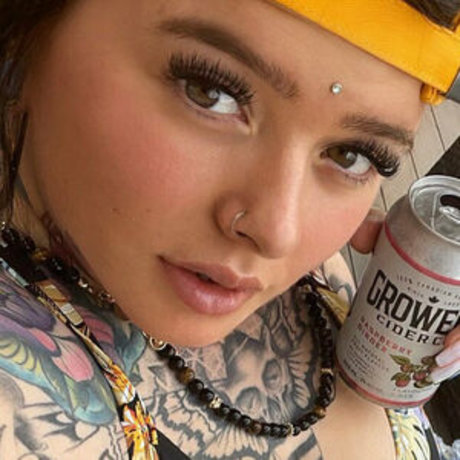 gillisbeennaughtyfree erwachsene nackte galerien