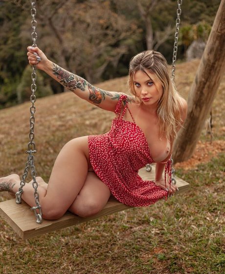 Gi Genesini schauspielerin hd foto