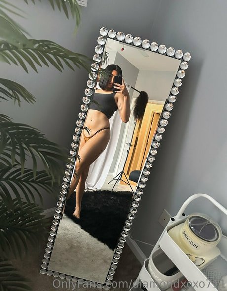 tschasitybanks xxx erotische bilder